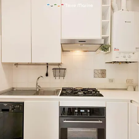 Il Loggiato, Terremarine * La Spezia